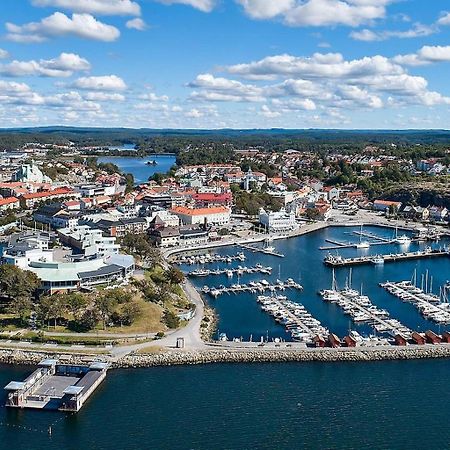 Trevlig Laegenhet Naera Stroemstad Centrum Екстер'єр фото